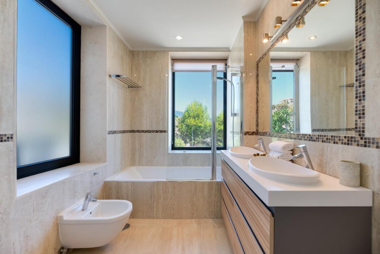 Villa Paraiso: Luxury Sea View Resort with Infinity Pool and Golf Estepona Exterior photo