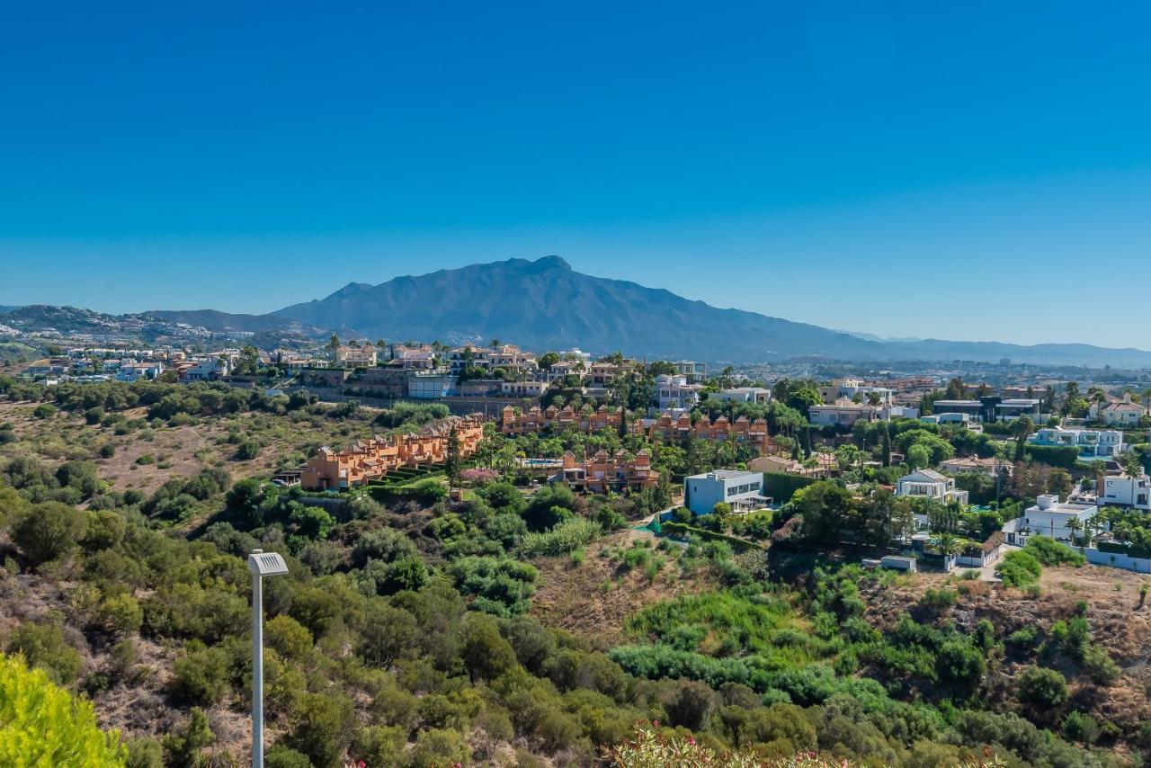 Villa Paraiso: Luxury Sea View Resort with Infinity Pool and Golf Estepona Exterior photo
