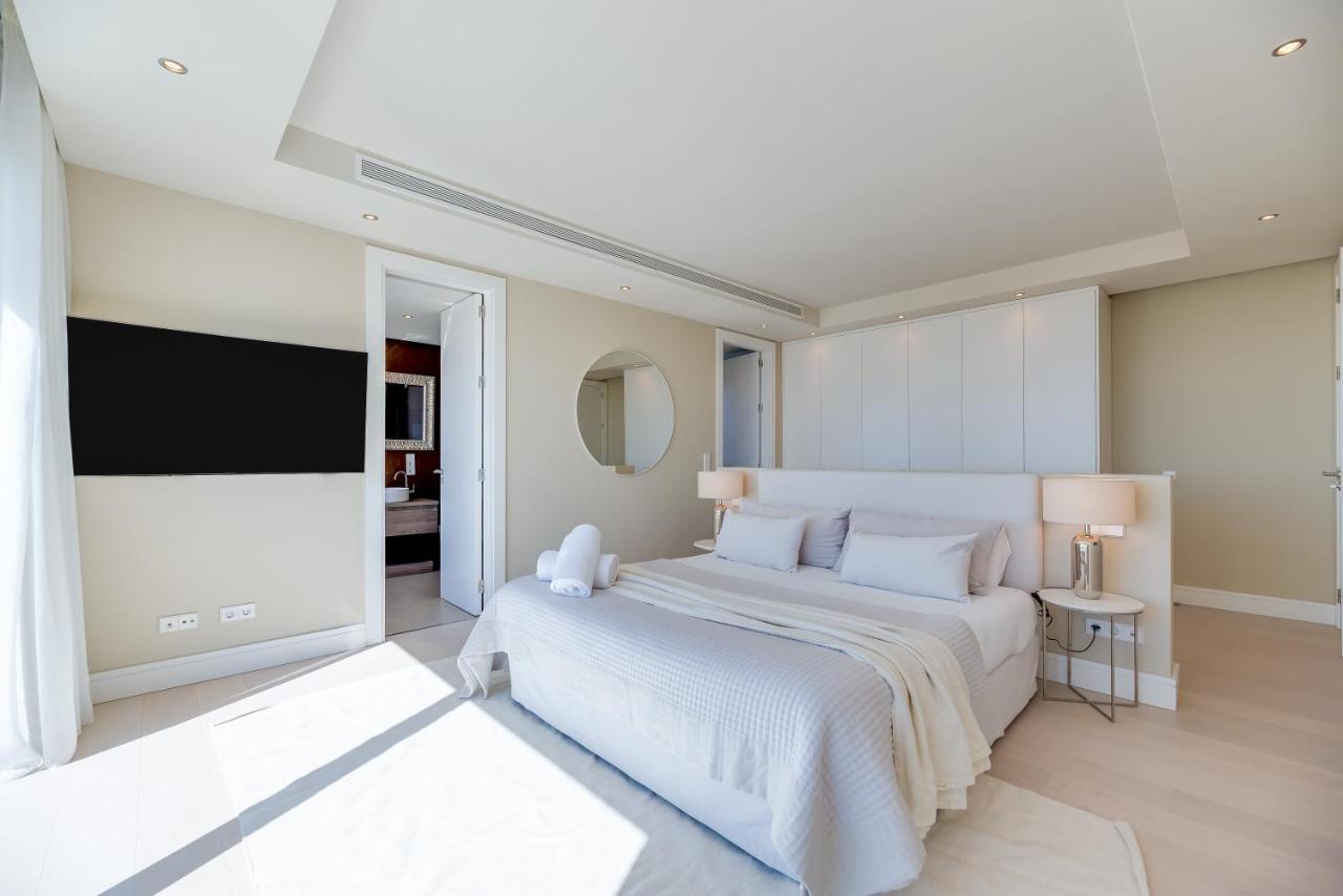 Villa Paraiso: Luxury Sea View Resort with Infinity Pool and Golf Estepona Exterior photo