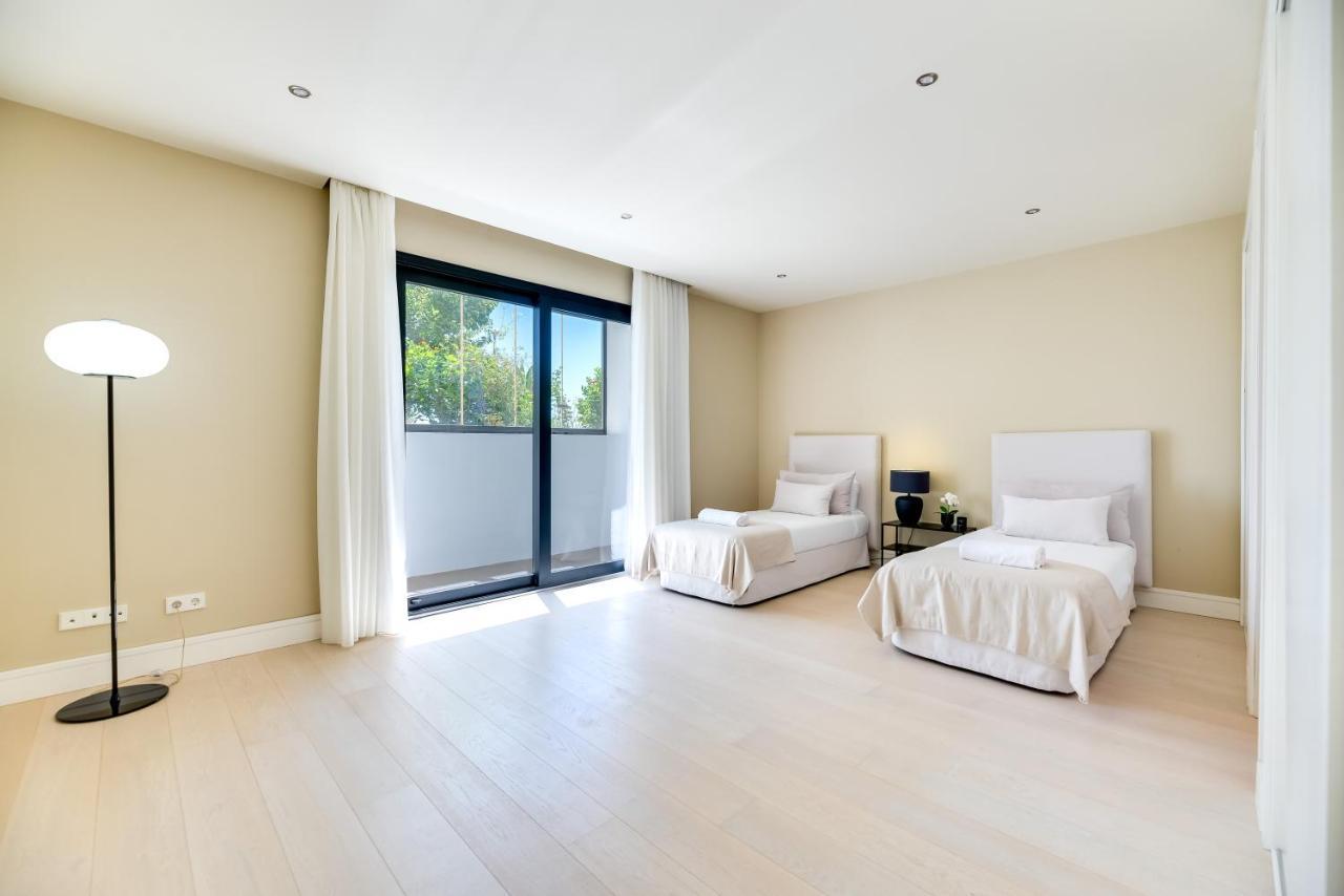 Villa Paraiso: Luxury Sea View Resort with Infinity Pool and Golf Estepona Exterior photo